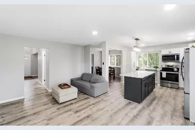 4101 Turf Lane, Green Township, OH 45211 - Photo 5