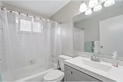 4101 Turf Lane, Cincinnati, OH 45211 - Photo 23