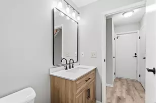 4101 Turf Ln, Green Township, OH 45211 - Photo 19