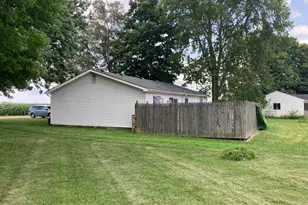 217 Monfort St, College Corner, OH 45003 - Photo 7