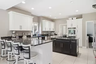 7580 Legendary Ln, West Chester, OH 45069 - Photo 5