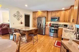 5174 Clearlake Dr, Green Township, OH 45247 - Photo 7