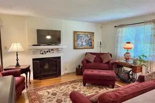 5174 Clearlake Dr, Green Township, OH 45247 - Photo 5