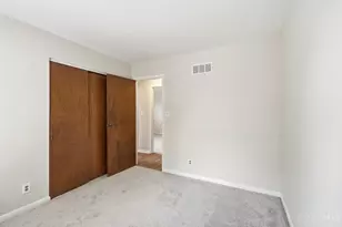 553 Bessinger Dr, Forest Park, OH 45240 - Photo 29