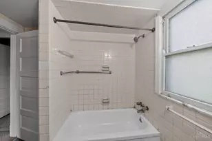 2874 Montana Ave, Cincinnati, OH 45211 - Photo 11