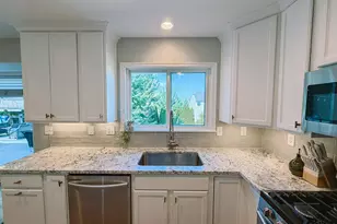 7169 Ruwes Oak Dr, Green Township, OH 45248 - Photo 13