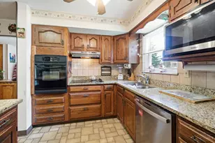 5396 Style Ln, Delhi Township, OH 45238 - Photo 7