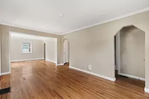 4306 Homelawn Ave, Green Township, OH 45211 - Photo 7