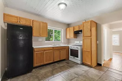 4306 Homelawn Avenue, Green Township, OH 45211 - Photo 9