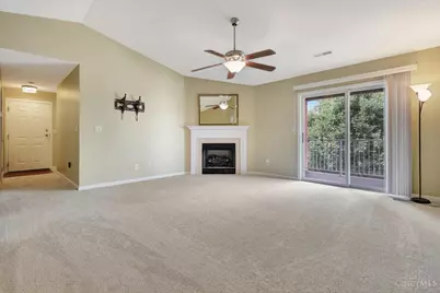 7878 Jessies Way #301, Fairfield Township, OH 45011 - Photo 5