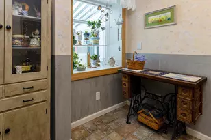 1711 Flora Ave, Cincinnati, OH 45231 - Photo 9