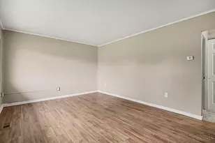 2697 Topeka St, Colerain Township, OH 45231 - Photo 9