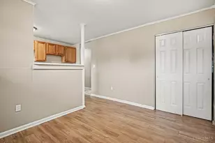 2697 Topeka St, Colerain Township, OH 45231 - Photo 5