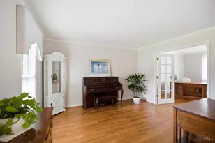 5330 Talloak Ct, Green Township, OH 45247 - Photo 3