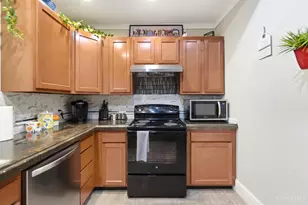 241 Wyoming St, Dayton, OH 45409 - Photo 15