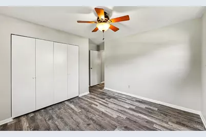 465 Debonhill Court, Cincinnati, OH 45238 - Photo 13