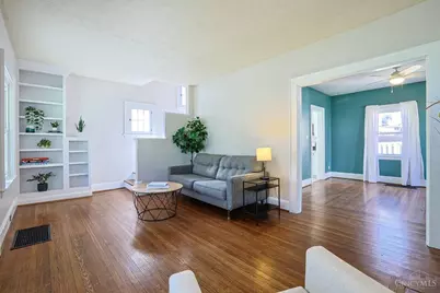 2555 Ridgeland Place, Cincinnati, OH 45212 - Photo 9