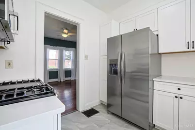 2555 Ridgeland Place, Cincinnati, OH 45212 - Photo 15