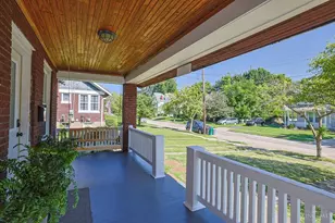 2555 Ridgeland Pl, Cincinnati, OH 45212 - Photo 3