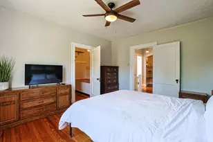 2555 Ridgeland Pl, Cincinnati, OH 45212 - Photo 23
