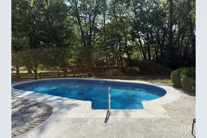 8375 Brownsboro Place, Cincinnati, OH 45255 - Photo 3