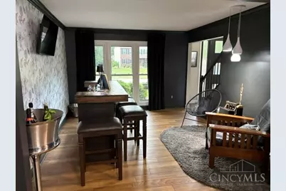8375 Brownsboro Place, Cincinnati, OH 45255 - Photo 23