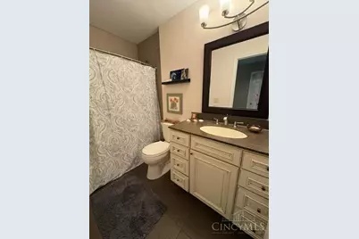 8375 Brownsboro Place, Cincinnati, OH 45255 - Photo 29