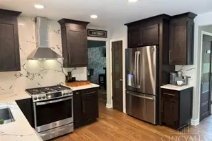 8375 Brownsboro Pl, Anderson Township, OH 45255 - Photo 21