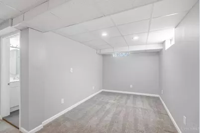9062 Fontainebleau Terrace, Cincinnati, OH 45231 - Photo 37