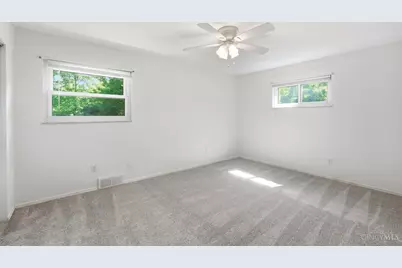 9062 Fontainebleau Terrace, Cincinnati, OH 45231 - Photo 25