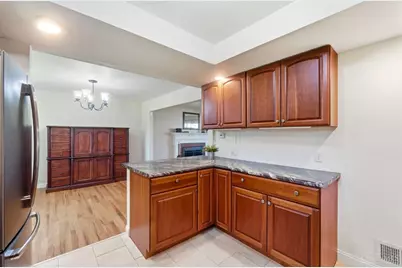 9062 Fontainebleau Terrace, Cincinnati, OH 45231 - Photo 15