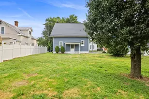 302 E North St, Pleasant Township, OH 45121 - Photo 7