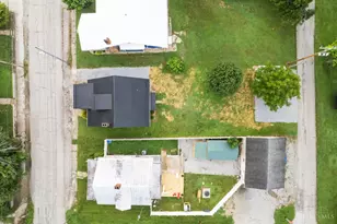 302 E North St, Pleasant Township, OH 45121 - Photo 11