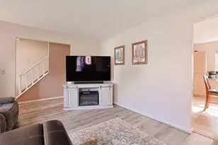 256 Sebastian Ct, Delhi Township, OH 45238 - Photo 9