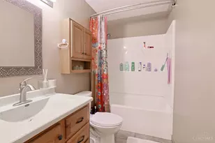 256 Sebastian Ct, Delhi Township, OH 45238 - Photo 37