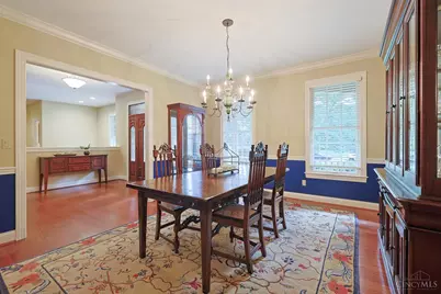 8000 Chinquapin Lane, Indian Hill, OH 45243 - Photo 13