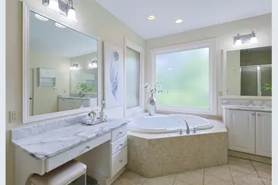 8000 Chinquapin Lane, Indian Hill, OH 45243 - Photo 17