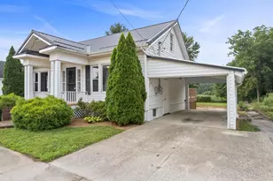 306 E Main St, Jefferson Township, OH 45168 - Photo 3