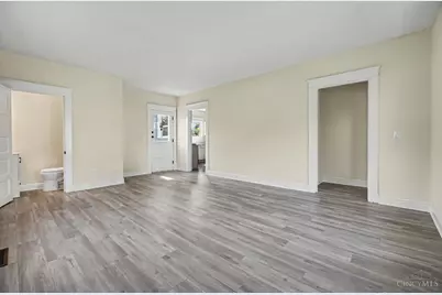3992 Glenmore Avenue, Cheviot, OH 45211 - Photo 9