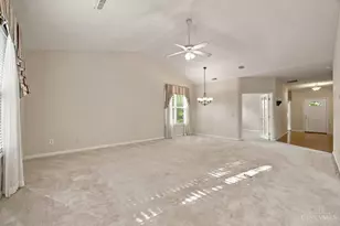 1215 Little Yankee Run, Centerville, OH 45458 - Photo 15