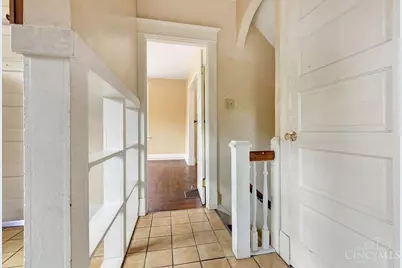 1831 W North Bend Road, Cincinnati, OH 45224 - Photo 3