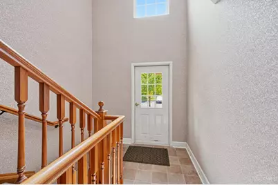 7905 Ramble View #302, Springfield Township, OH 45231 - Photo 3