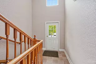 7905 Ramble View, Springfield Township, OH 45231 - Photo 3