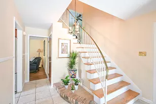 1163 Gleneagles Ct, Delhi Township, OH 45233 - Photo 5