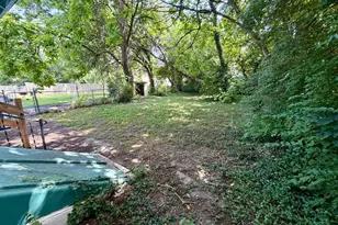 1179 Atwood Ave, Cincinnati, OH 45224 - Photo 15