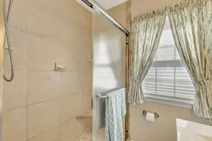 660 Hill Ave, Hamilton, OH 45015 - Photo 9