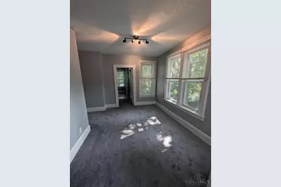 741 E Epworth Avenue, Cincinnati, OH 45232 - Photo 17