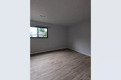 355 Grand Avenue #105, Cincinnati, OH 45205 - Photo 9