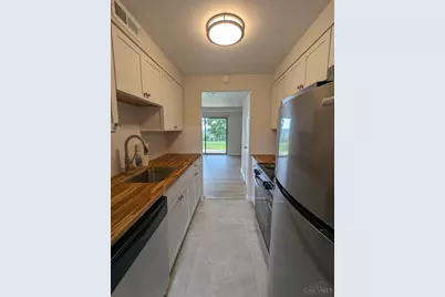 355 Grand Avenue #105, Cincinnati, OH 45205 - Photo 3