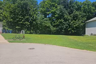 4215 Christopher Ct, Batavia Township, OH 45103 - Photo 1